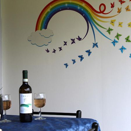 דירות גאמבאסי Casa Arcobaleno On Via Francigena מראה חיצוני תמונה